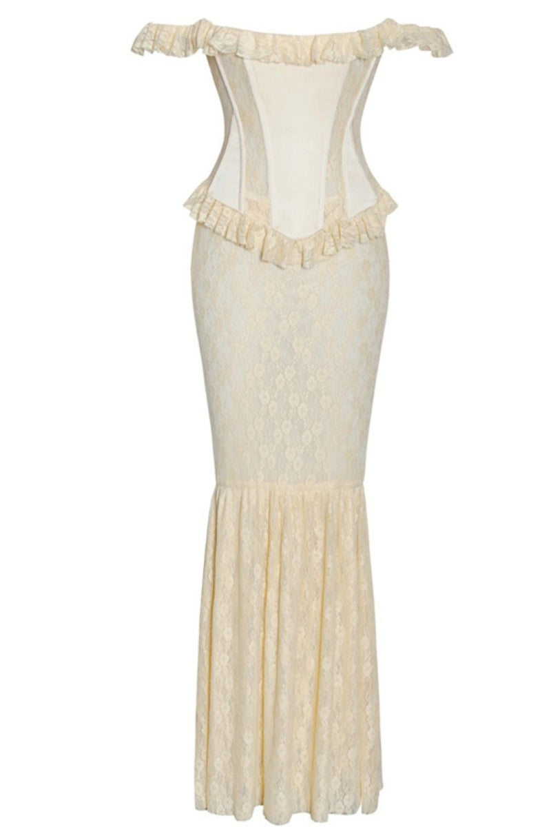 Effortlessly Elegant Dress with a Timeless Design