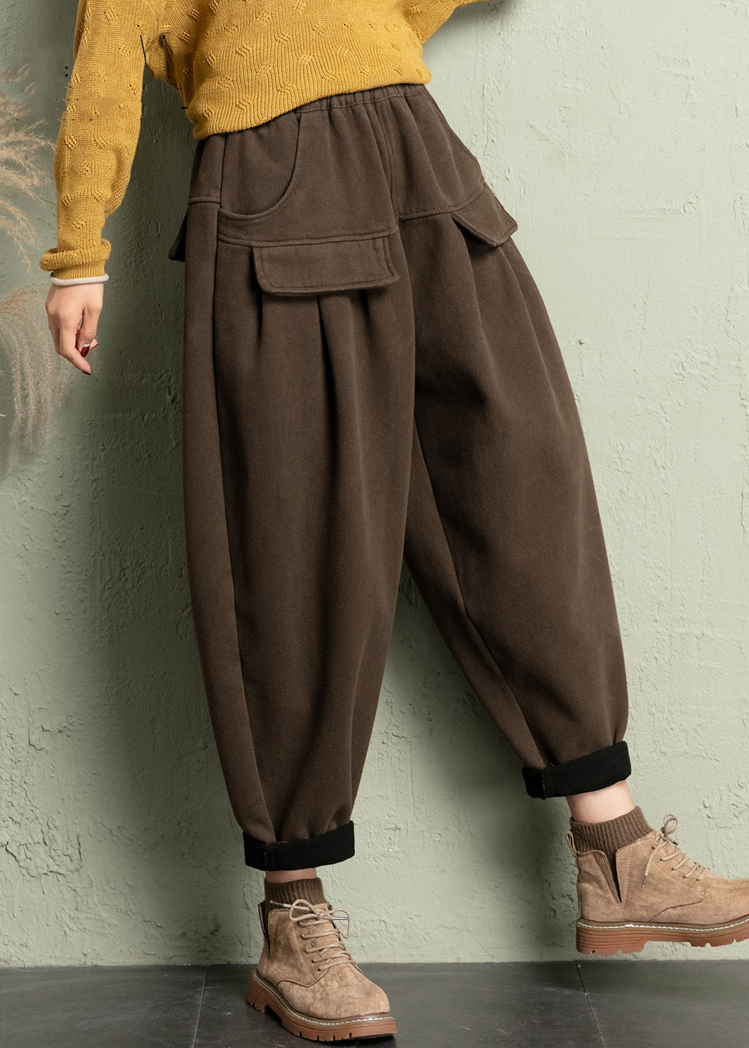 Sophisticated Pants with a Clean Classic Look