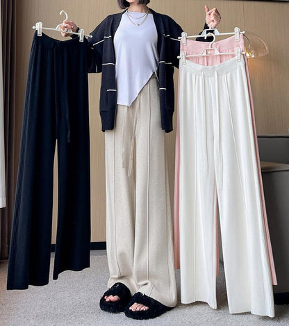 A Vintage Style Pants with Delicate Timeless Details