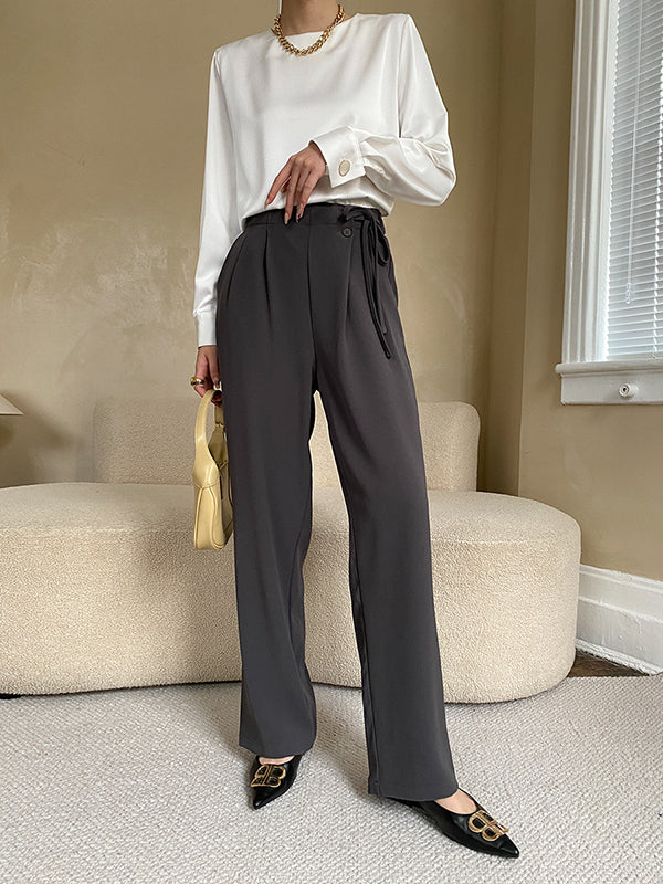 Beautifully Crafted Blouse in a Classic Style