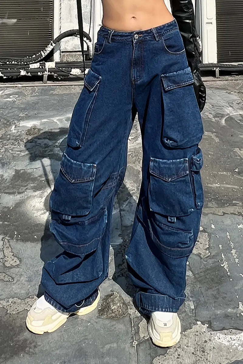 Classic Vintage Trousers with a Flattering Fit