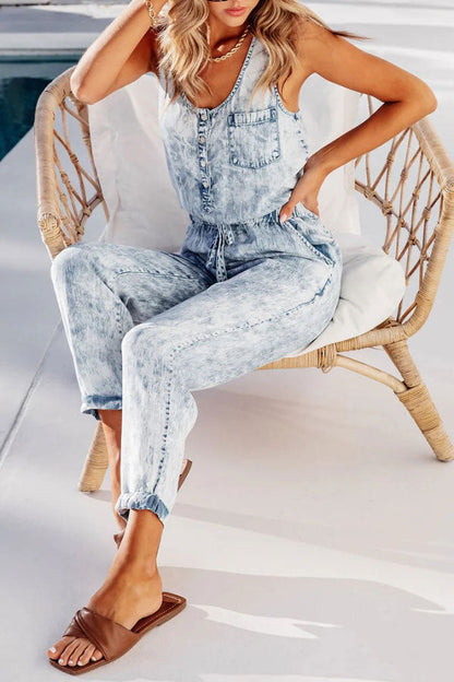 Well Tailored Garment with a Graceful Silhouette