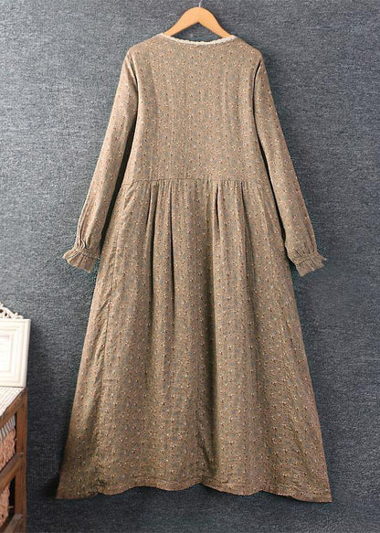 A Vintage Style Dress with Delicate Timeless Details