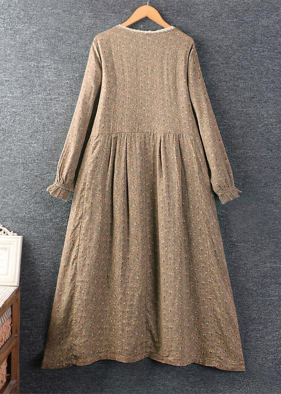A Vintage Style Dress with Delicate Timeless Details