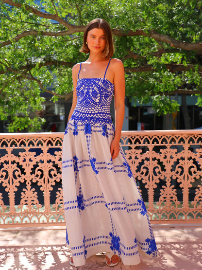 Classic Vintage & Enduringly Stylish Dress