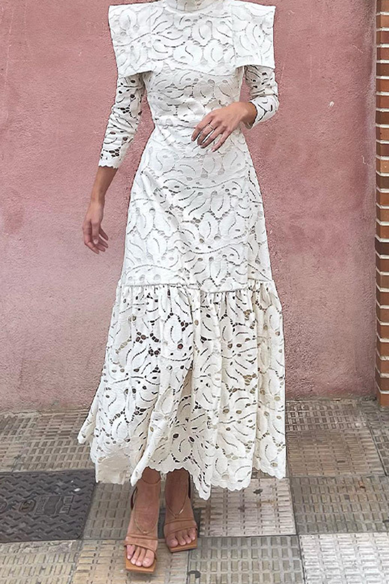 Sophisticated Dress with a Clean Classic Look