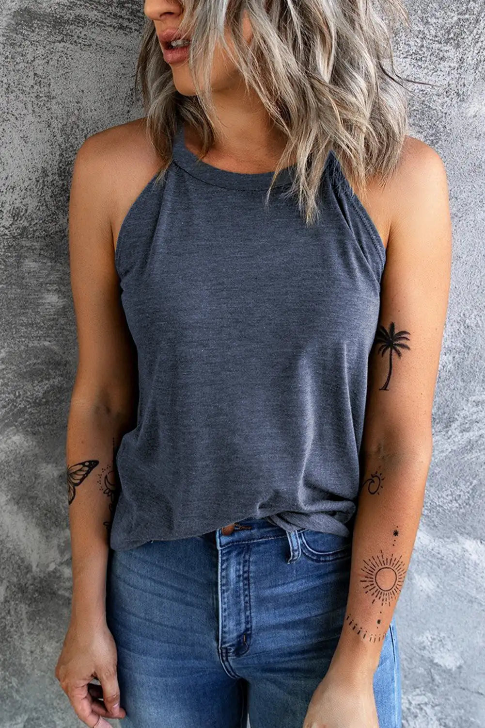 Effortlessly Elegant Top with a Timeless Design