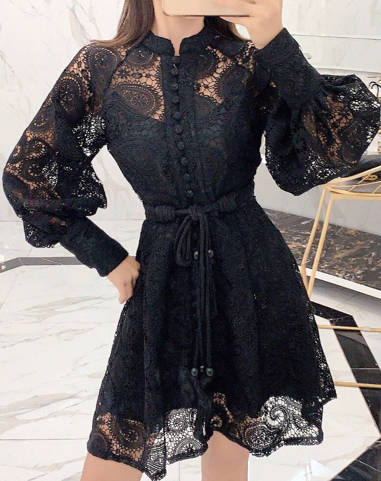 Beautifully Crafted Dress in a Classic Style