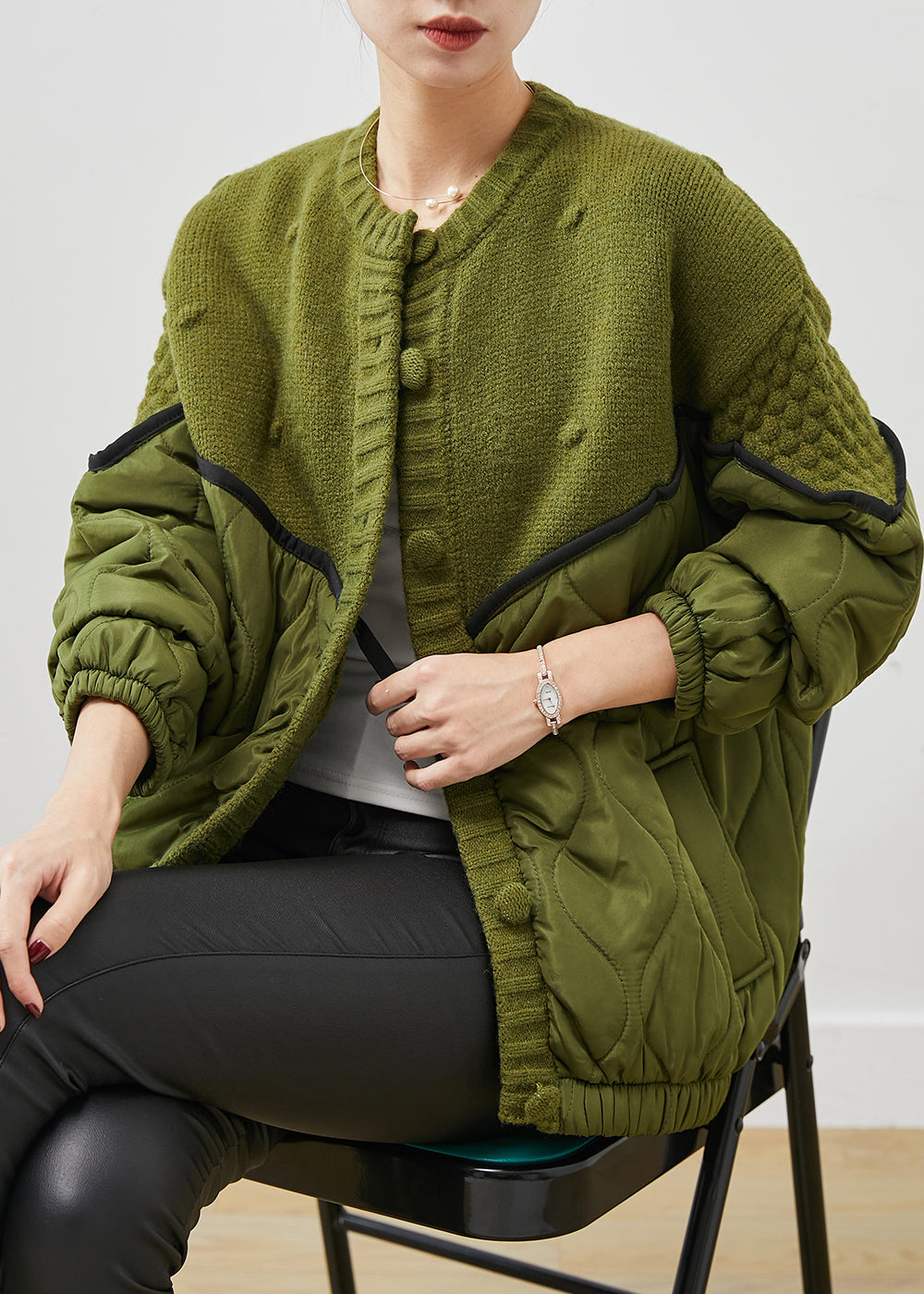 Elegantly Styled Cardigan for Everyday Wear