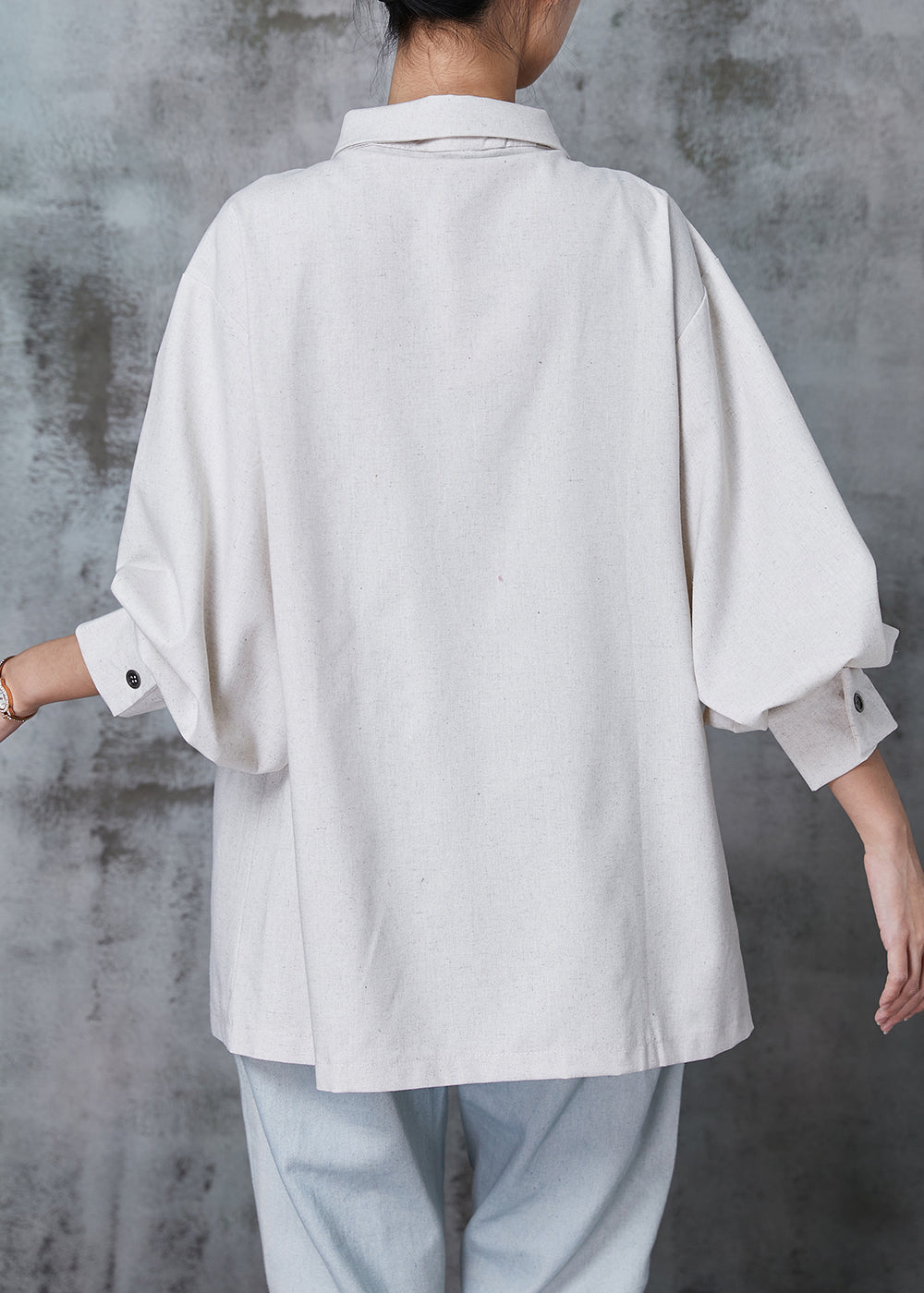 Elegantly Styled Shirt for Everyday Wear