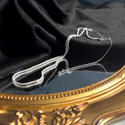 Effortlessly Elegant Garment with a Timeless Design
