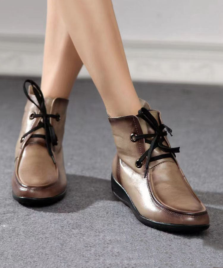 Elegantly Styled Boots for Everyday Wear