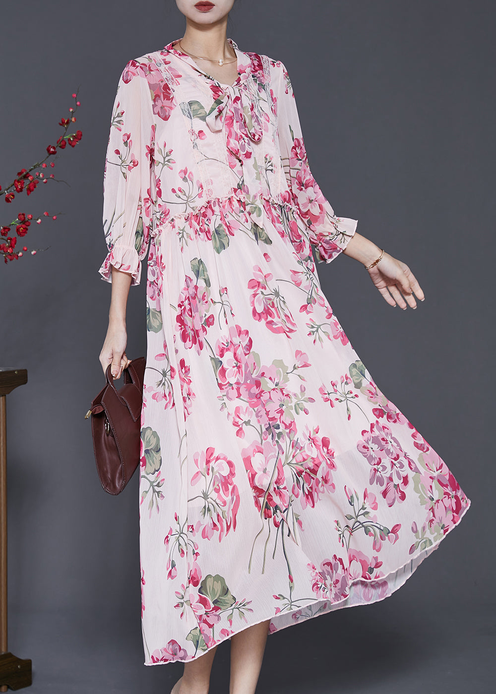Sophisticated Dress with a Clean Classic Look