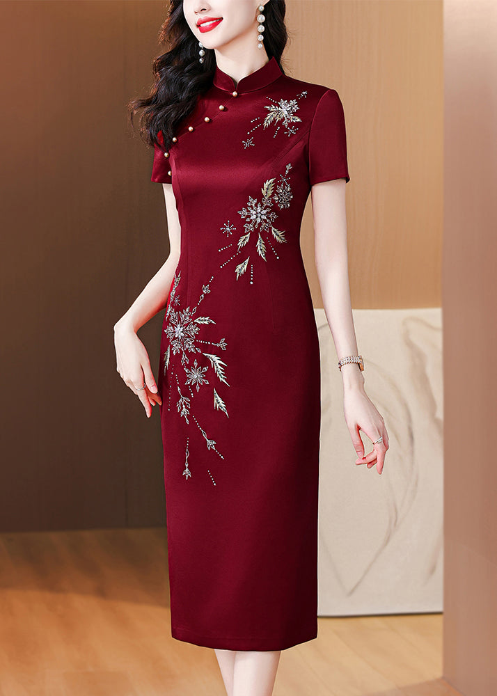 Sophisticated Dress with a Clean Classic Look