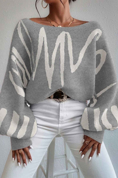Well Tailored Sweater with a Graceful Silhouette