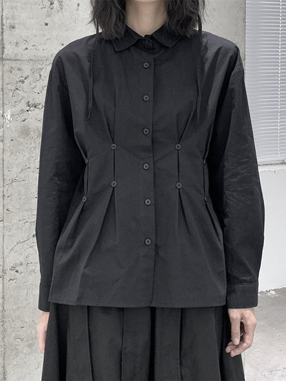 Sophisticated Blouse with a Clean Classic Look
