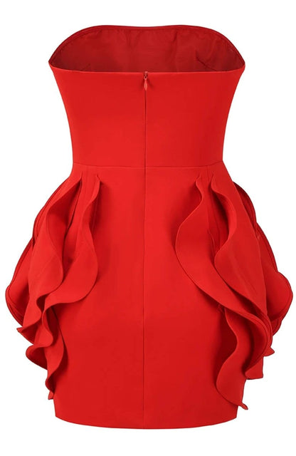 Effortlessly Elegant Dress with a Timeless Design