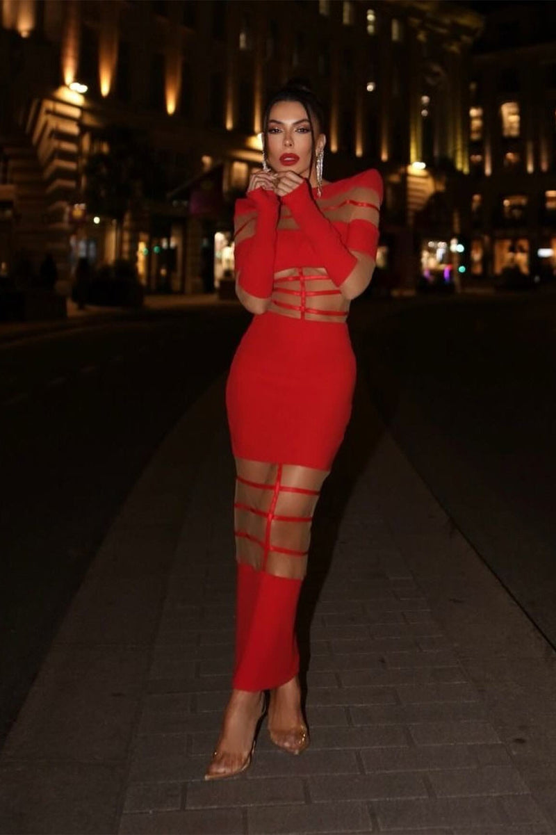 Gracefully Styled Dress for Any Occasion