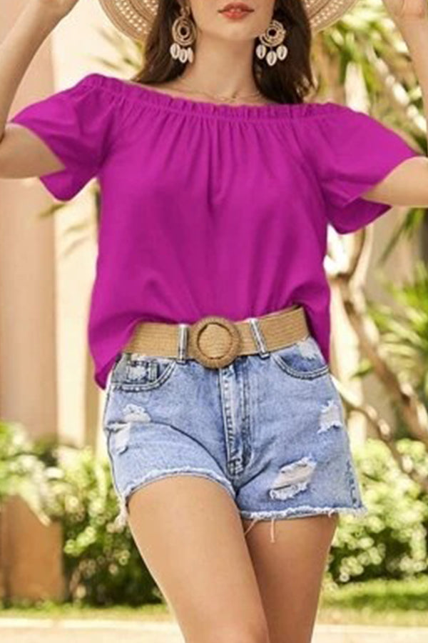 Effortlessly Elegant Shirt with a Timeless Design