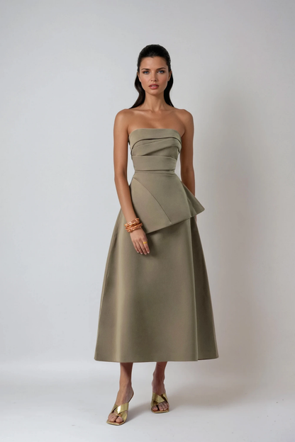 Polished Garment with an Effortless Classic Look