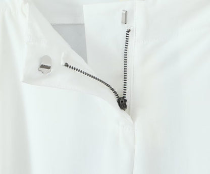 Beautifully Finished Pants in a Timeless Design