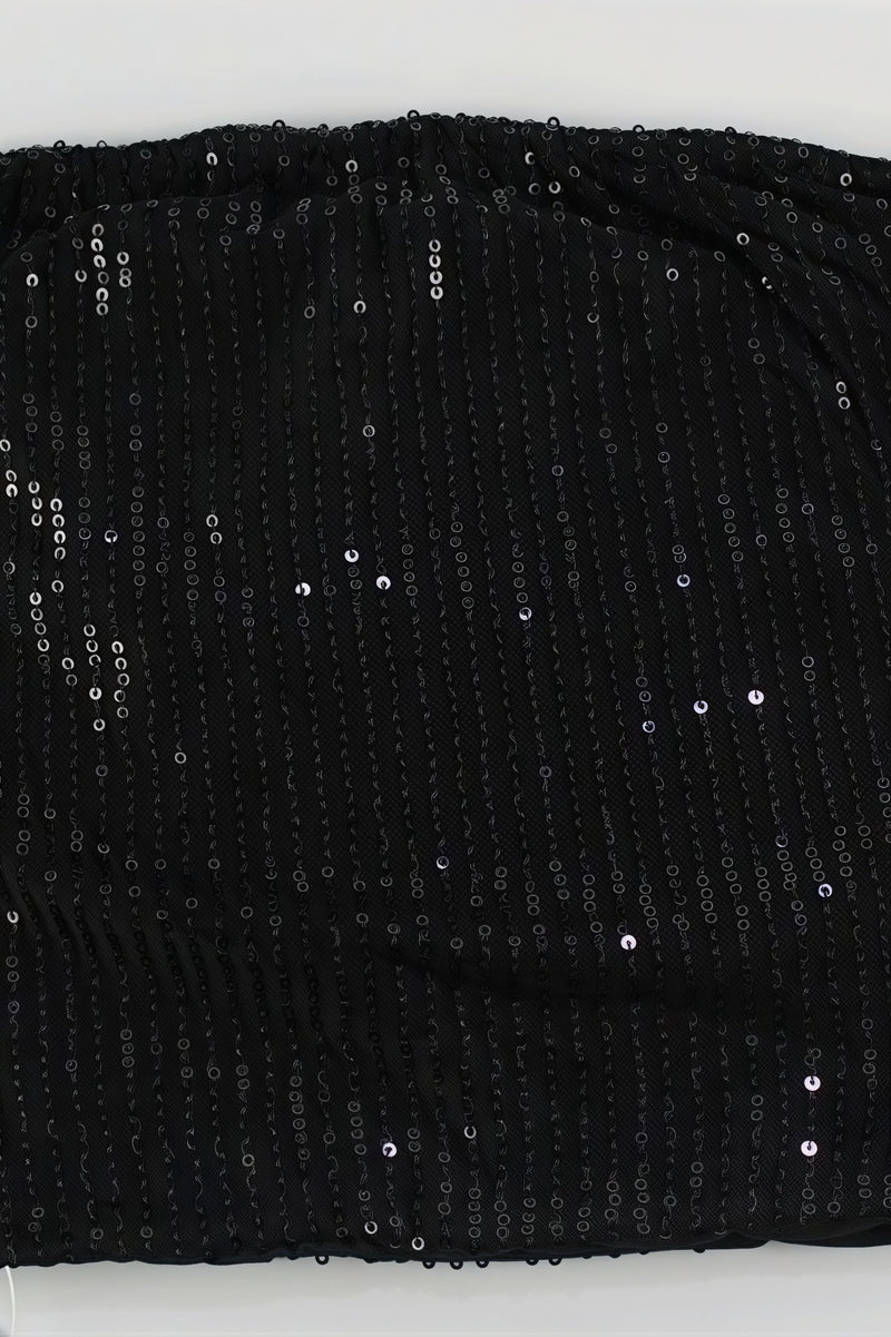 A Vintage Style Top with Delicate Timeless Details