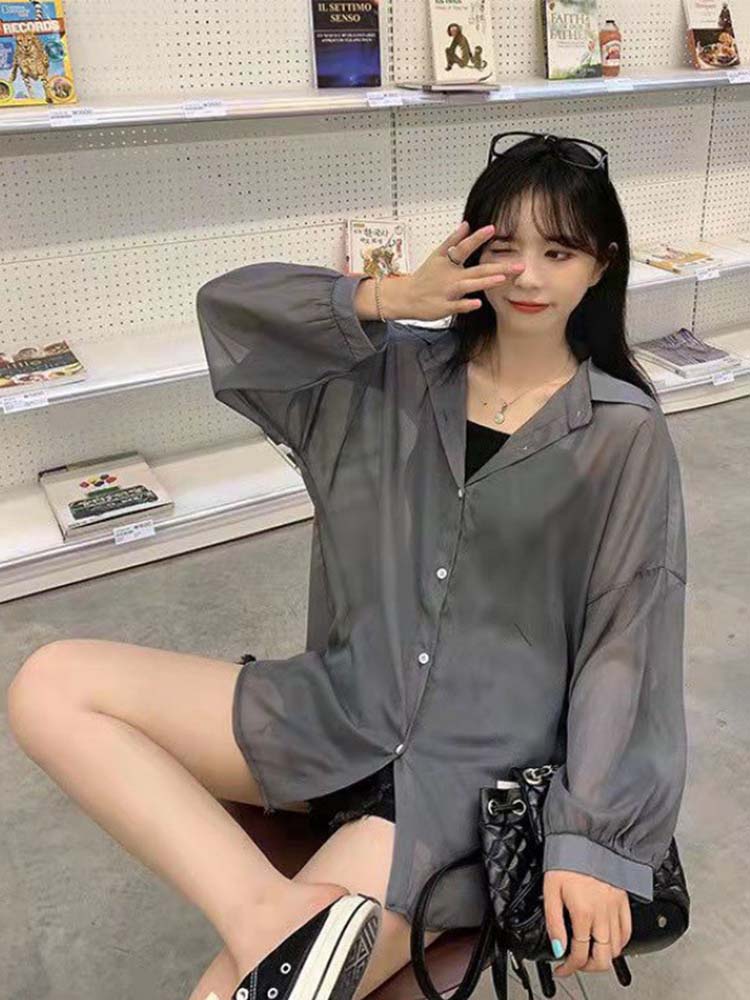 Elegantly Styled Cardigan for Everyday Wear