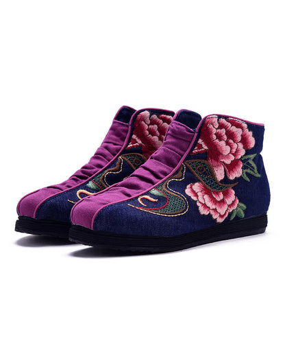 Beautifully Finished Boots in a Timeless Design