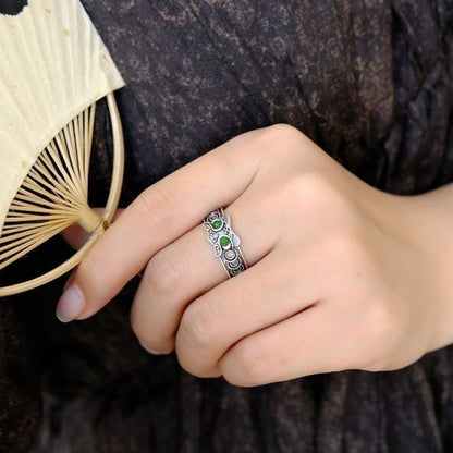 Gracefully Styled Garment for Any Occasion