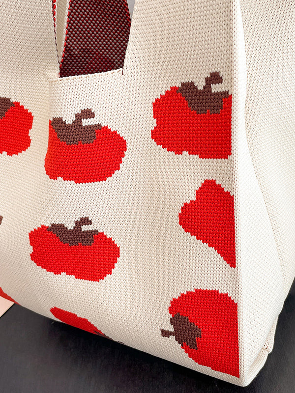 A Vintage Style Bag with Delicate Timeless Details
