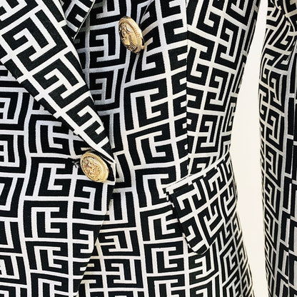 Polished Garment with an Effortless Classic Look