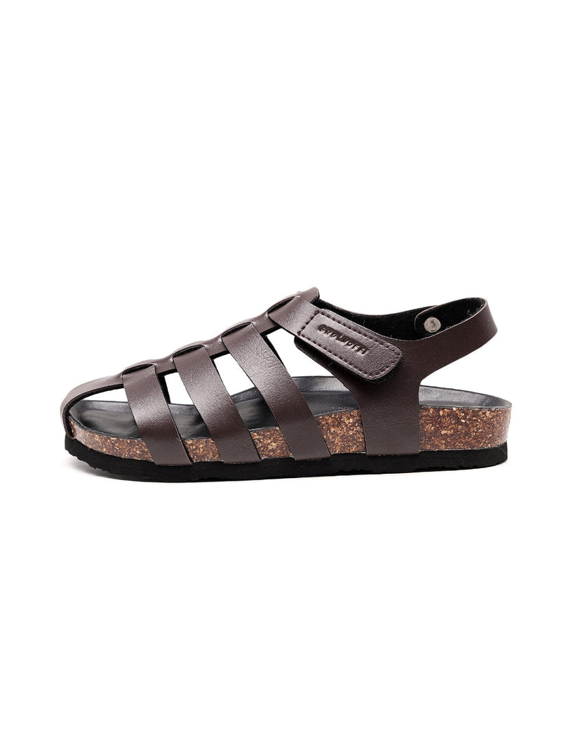 Classic Vintage Sandals with a Flattering Fit