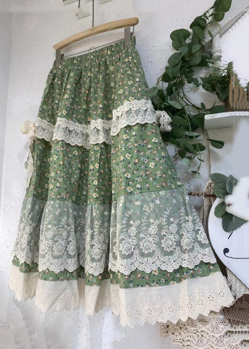 Well Tailored Garment with a Graceful Silhouette