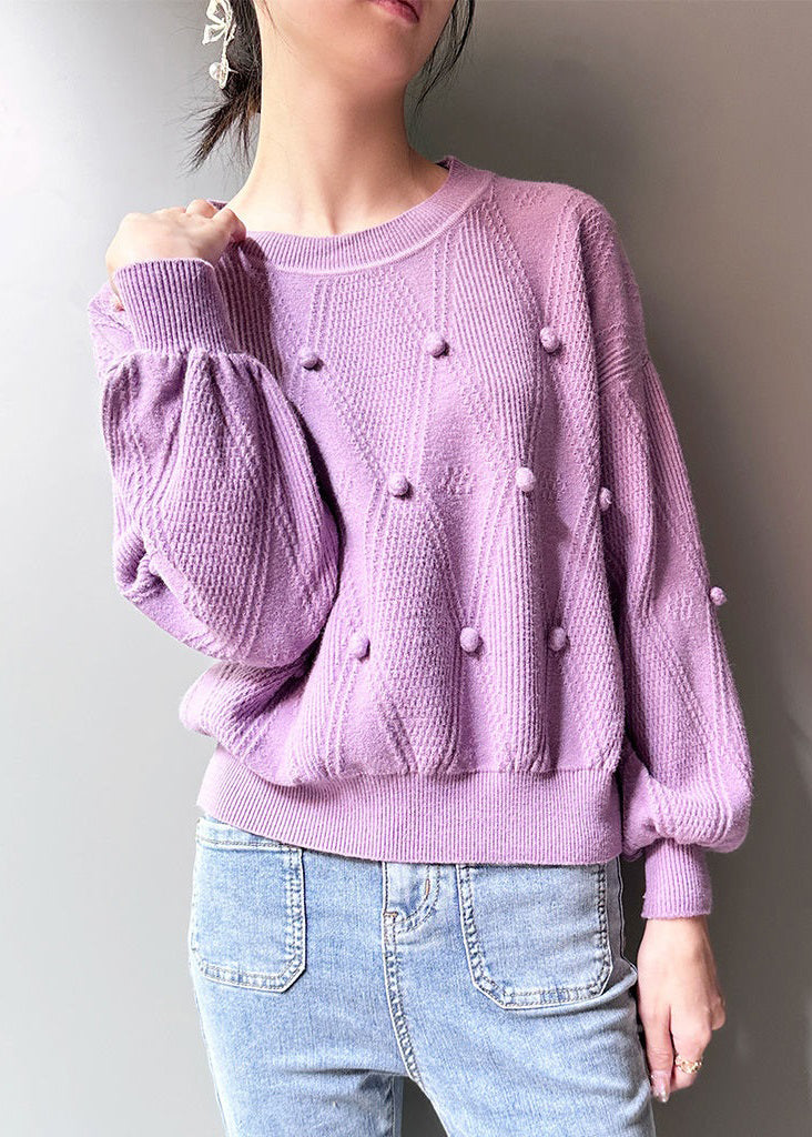 Well Tailored Top with a Graceful Silhouette