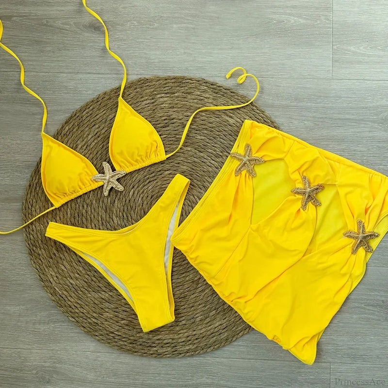 Classic Vintage Swimsuit with a Flattering Fit