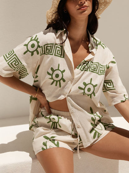 Classic Vintage Garment with a Flattering Fit
