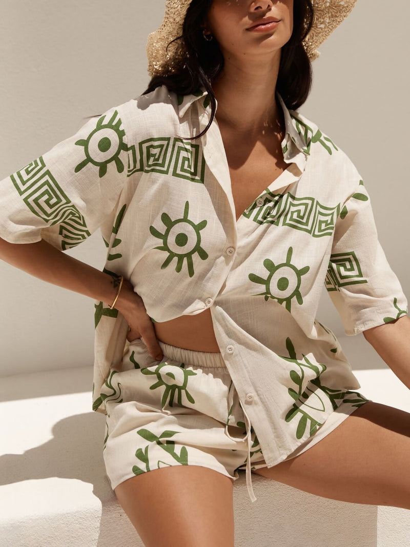 Classic Vintage Garment with a Flattering Fit
