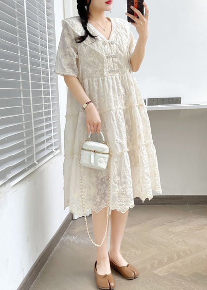 Beautifully Crafted Dress in a Classic Style