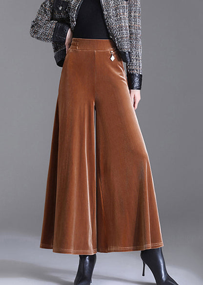 Well Tailored Pants with a Graceful Silhouette