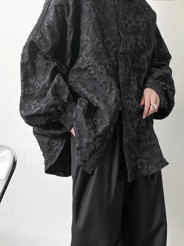 Effortlessly Elegant Shirt with a Timeless Design