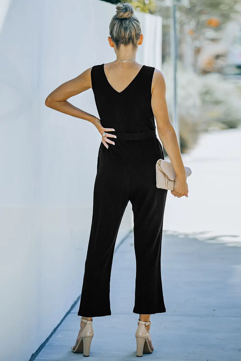 Effortlessly Elegant Garment with a Timeless Design