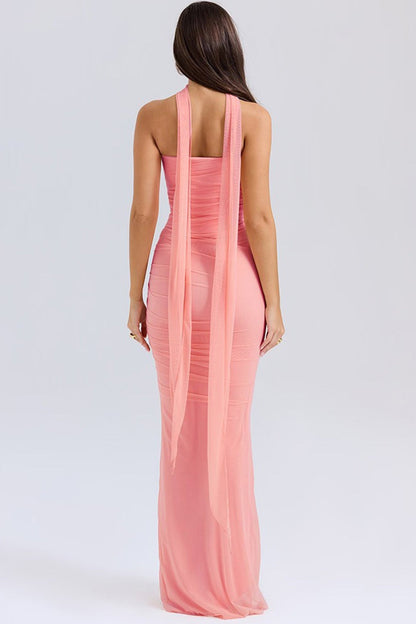 Beautifully Finished Garment in a Timeless Design