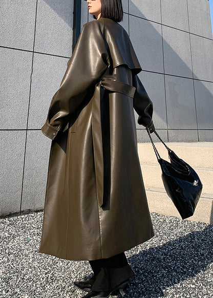 Classic Vintage & Enduringly Stylish Coat