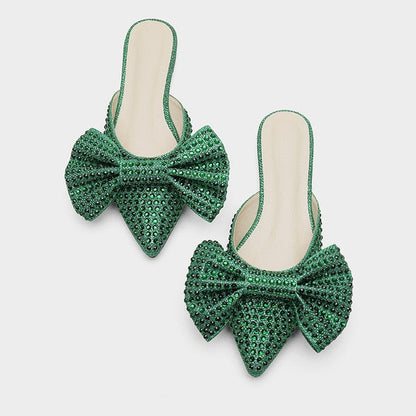 Classic Vintage Heels with a Flattering Fit