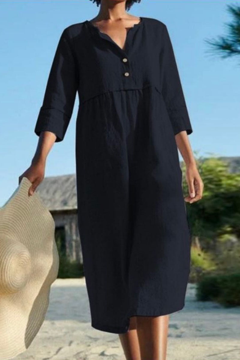 Classic Vintage Dress with a Flattering Fit