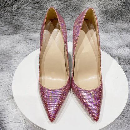 Classic Vintage Heels with a Flattering Fit