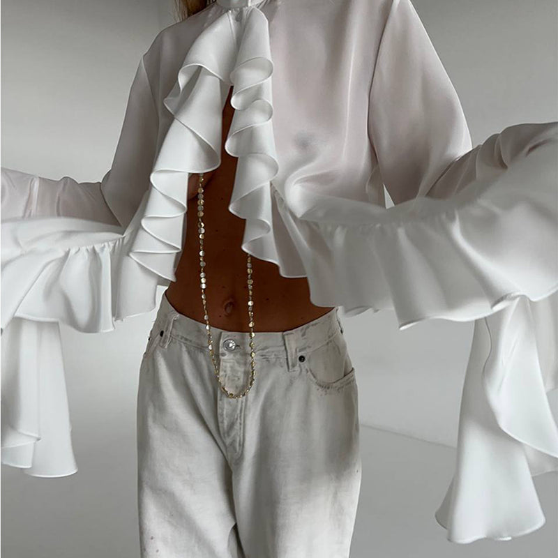Effortlessly Elegant Blouse with a Timeless Design