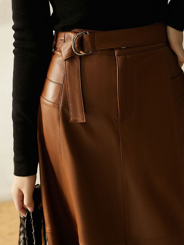 Gracefully Styled Garment for Any Occasion