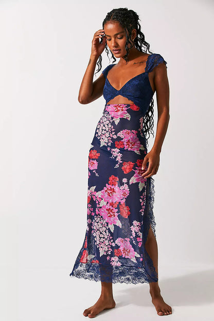 Gracefully Styled Garment for Any Occasion