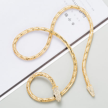 Effortlessly Elegant Garment with a Timeless Design